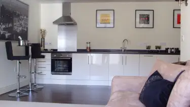 Multi-storey residential development in E1 London